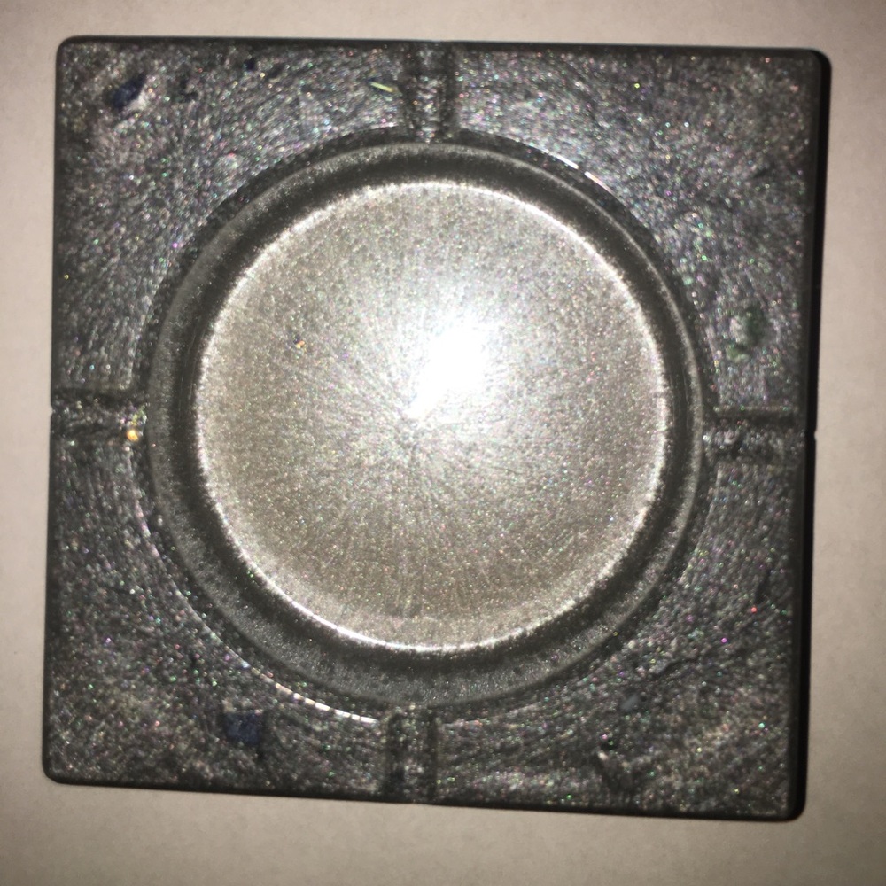 Astray - Picture 1 of 2